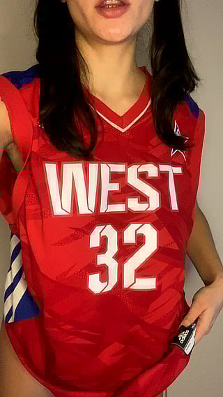 Big Tits Reveal: All-Star Worthy'