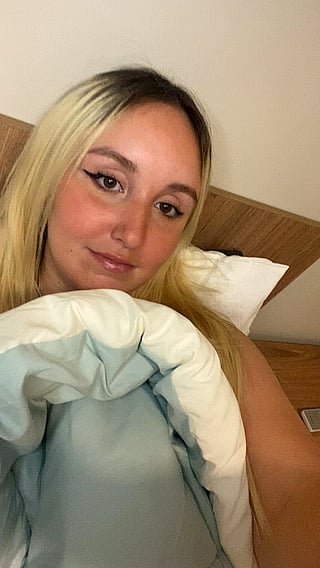 Blonde Babe with Perfect Tits'
