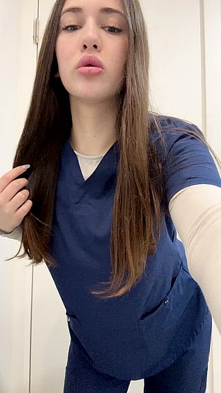 Nurse Reveals Big Tits in 2-Layer Outfit'