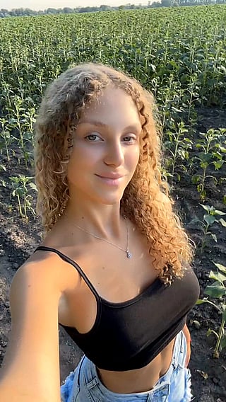 Shake Your Tits in the Street: A Teen's OnlyFans Experience'