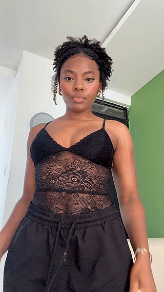 A Pretty Black Chick with an Irresistible Pair'