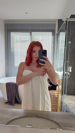 Bathtub Boob Reveal: Big Ass, Big Dick, Cumshot, OnlyFans, Pussy, Teen, Tits'