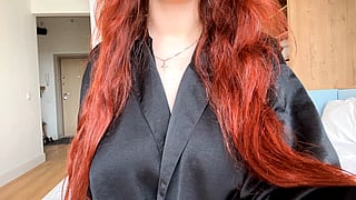 Big Tits Reveal: A Sizzling Amateur Showcase'