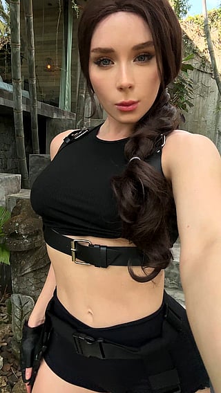 Revealing Big Tits: A Spec Agent's Explosive Adventure'