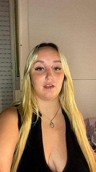 Busty Blonde Bombshell: Real, Raw, and Ready to Rock Your World!'