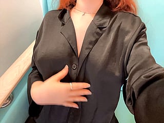 Reveal Amazing Boobs: Big Tits and Ass'