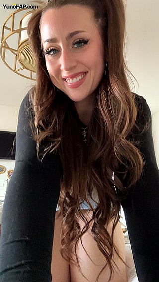 Poppy James' Weekend Fuckfest: 20% Off My Juicy Content!
