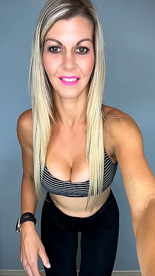 Petite Perfection: Big Tits, MILF, Amateur, Animated'