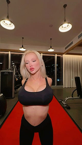 My bolted on tits in the gym'