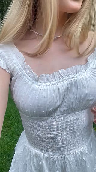 My tits like to be out even at the park'