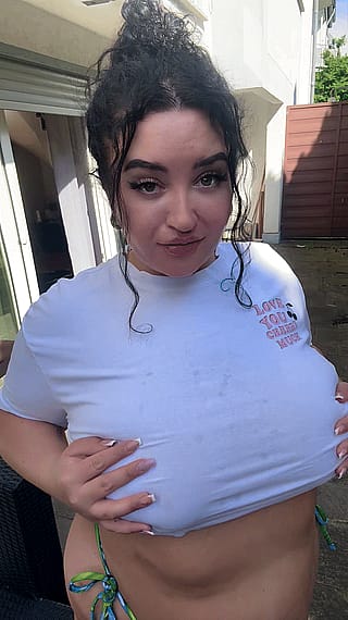 dropping my tits in front of you turns me on'