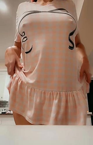 My long, naked 34DDD reveal'