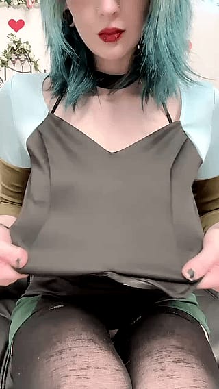 popping these titties out always leads to a creampie [reveal]'