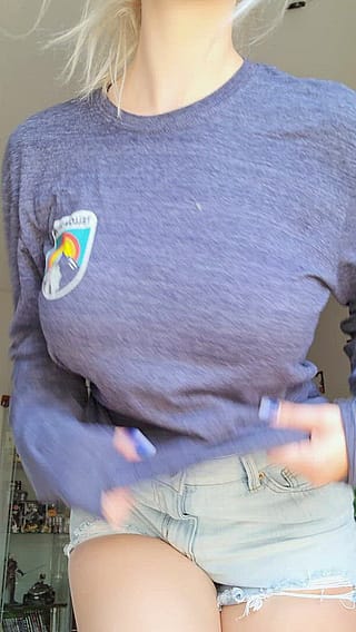 It's my cake day! 🍰 Thought I'd show off my organic titties to my favorite sub [Gif]'