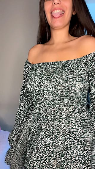 Authentic and natural: no implants and no piercings. I love every detail of my tits! (REVEAL)'